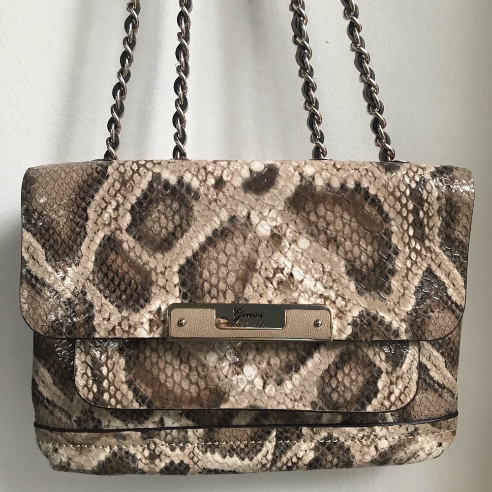 Guess bag